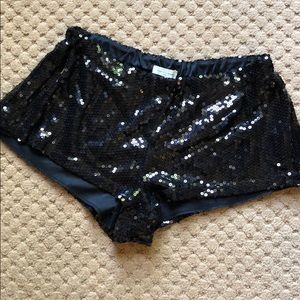 Very Short Sequence Shorts